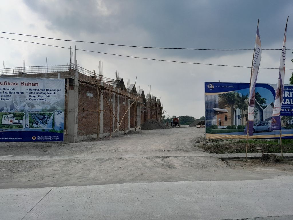 foto gerbang perumahan GRIYA KALBE