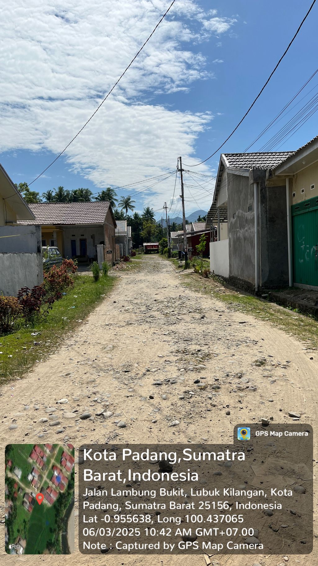 foto gerbang perumahan RKS KOTO LALANG TAHAP III
