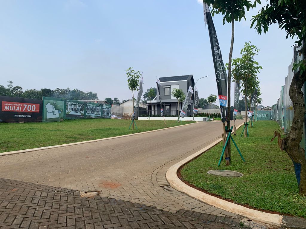 foto posisi tengah perumahan SPRING BREEZE