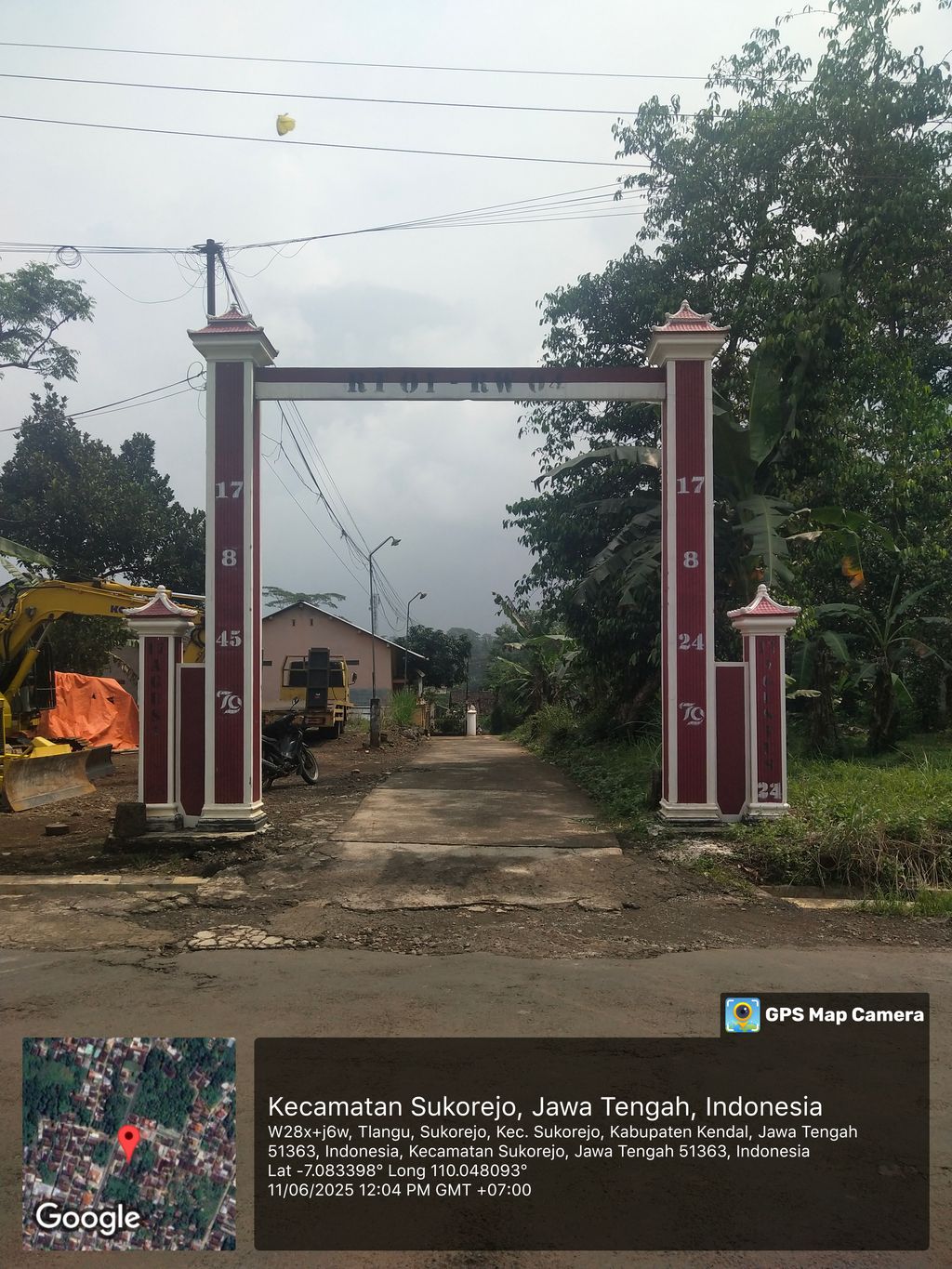 foto gerbang perumahan TELAGA UNGU VILLAGE