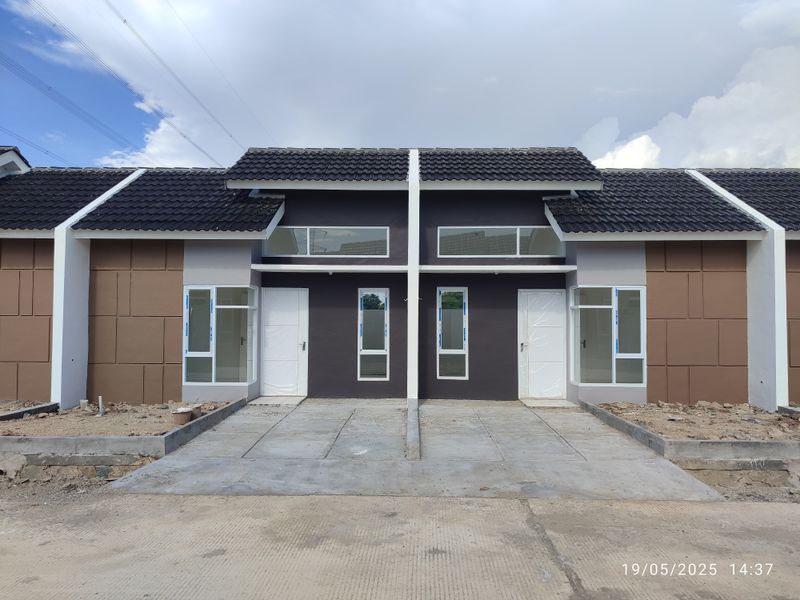 foto contoh rumah perumahan Puri harmoni indah