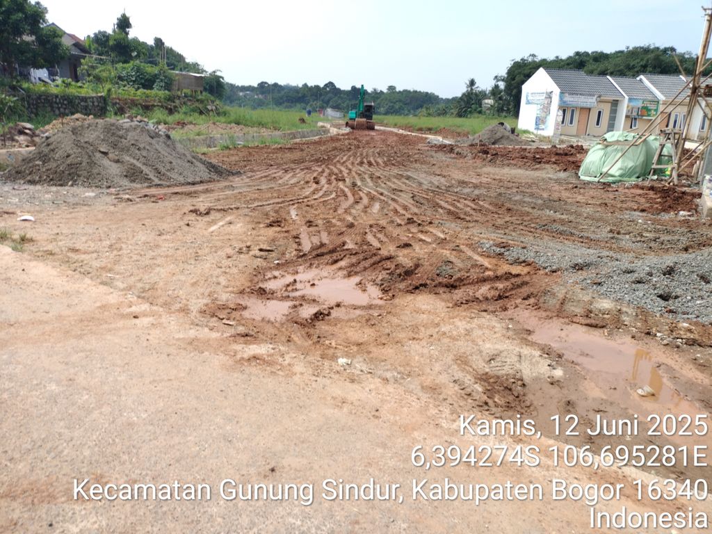 foto posisi tengah perumahan CIBINONG BOGOR RESIDENCE III