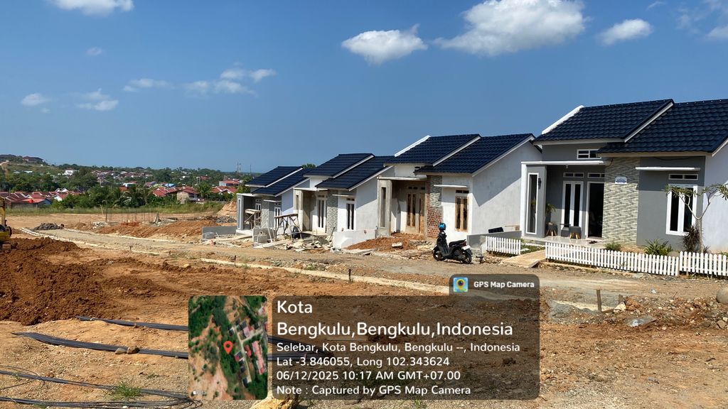 foto posisi tengah perumahan NIKYTA KEMILING PERMAI
