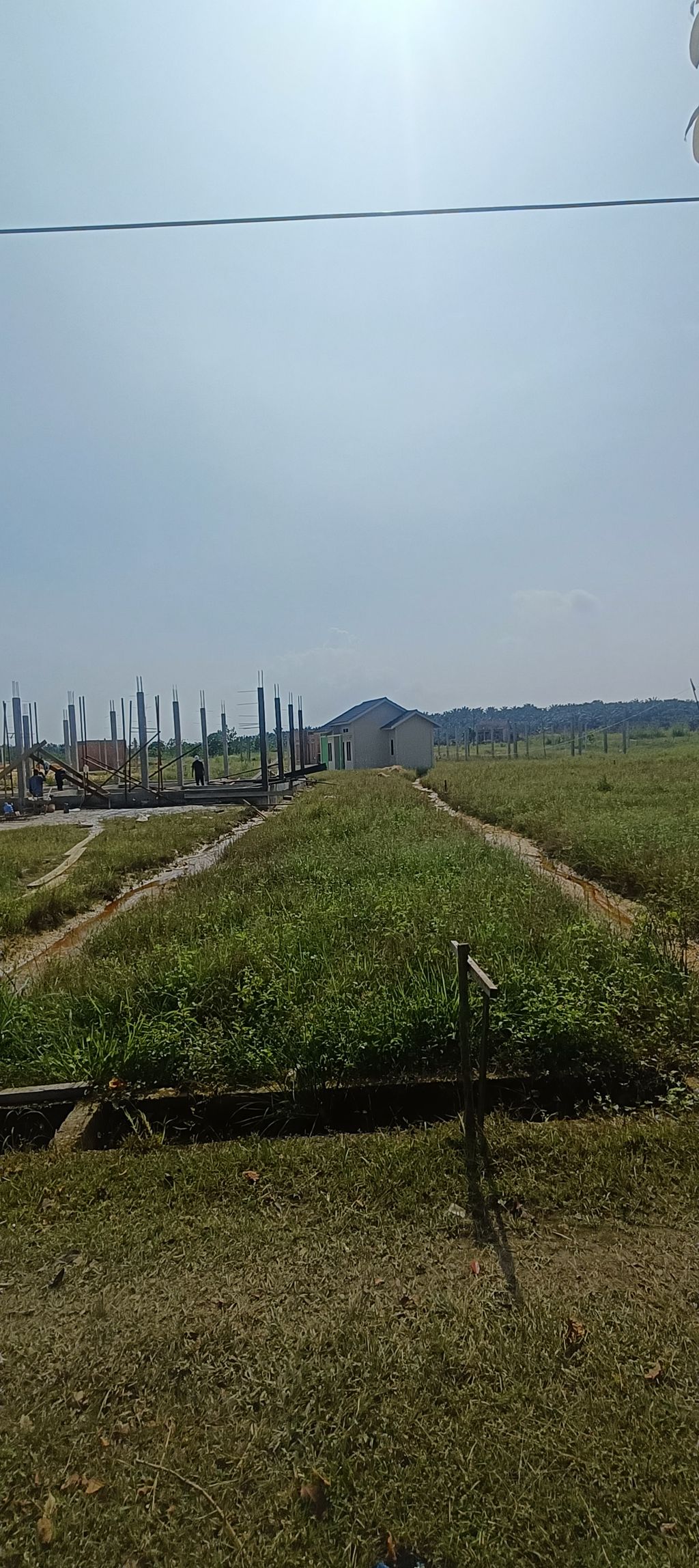 foto posisi tengah perumahan TALITHA HOUSE 4