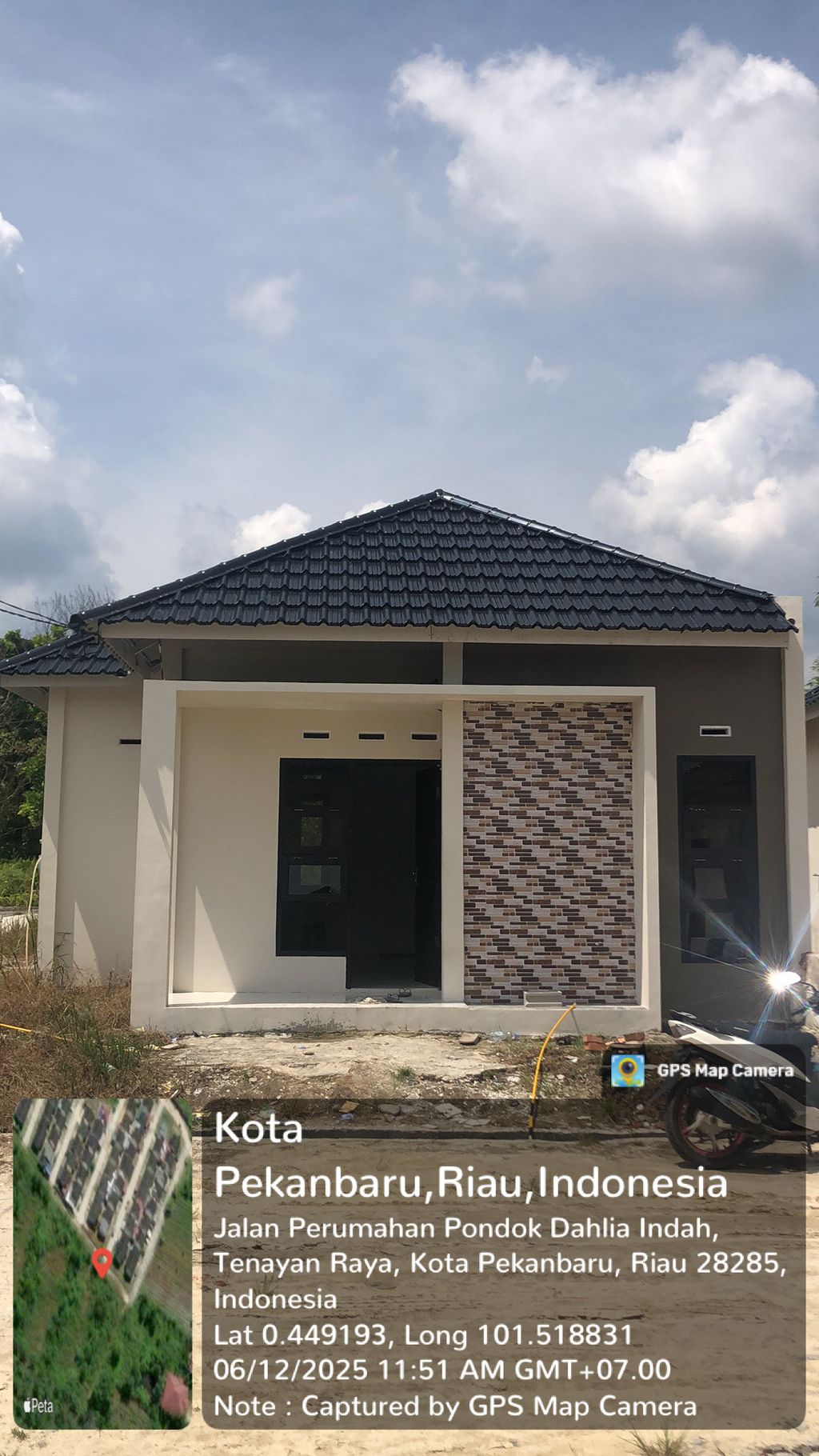 foto contoh rumah perumahan Citra Seroja Lestari