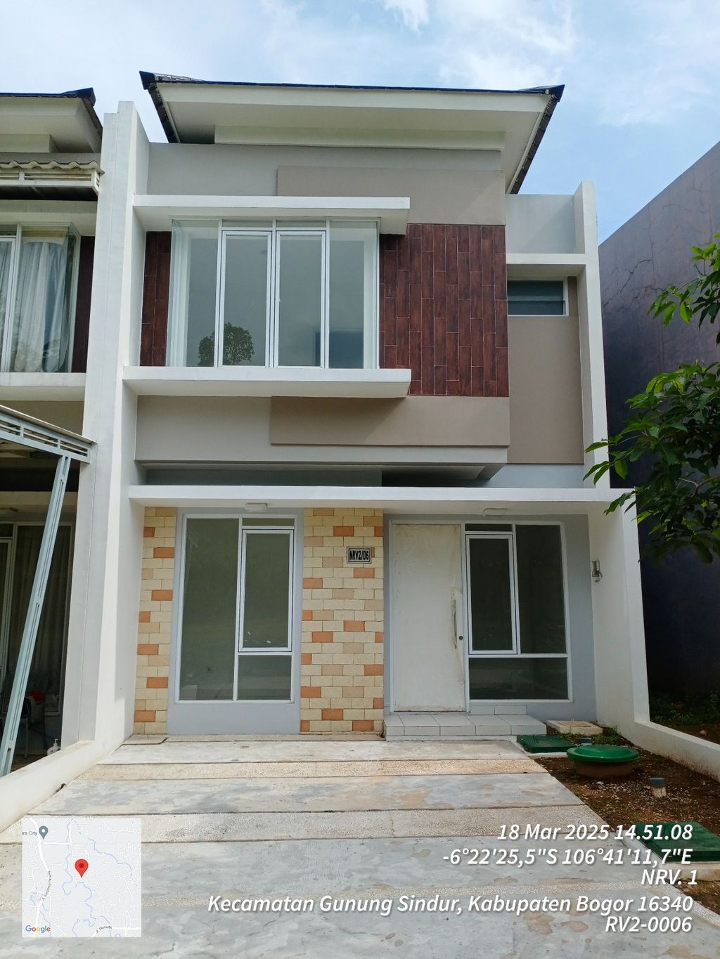 foto tampak rumah tipe NRV2-0006 perumahan SERPONG NATURA CITY