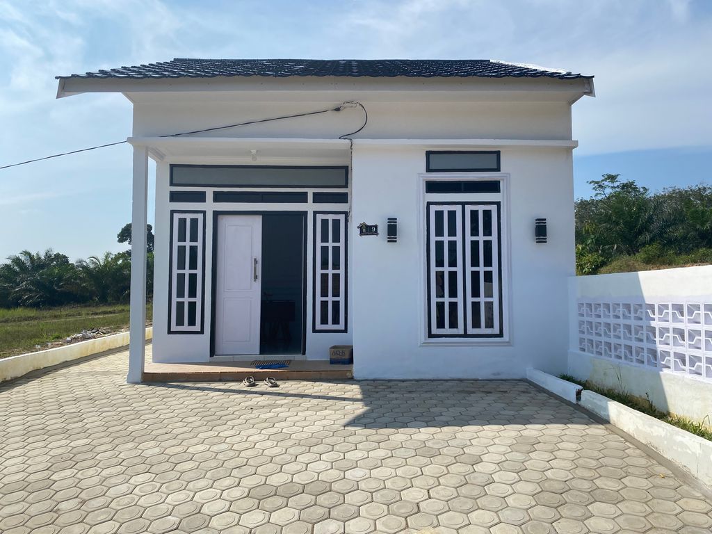 foto contoh rumah perumahan GRIYA AZIM INDAH 1