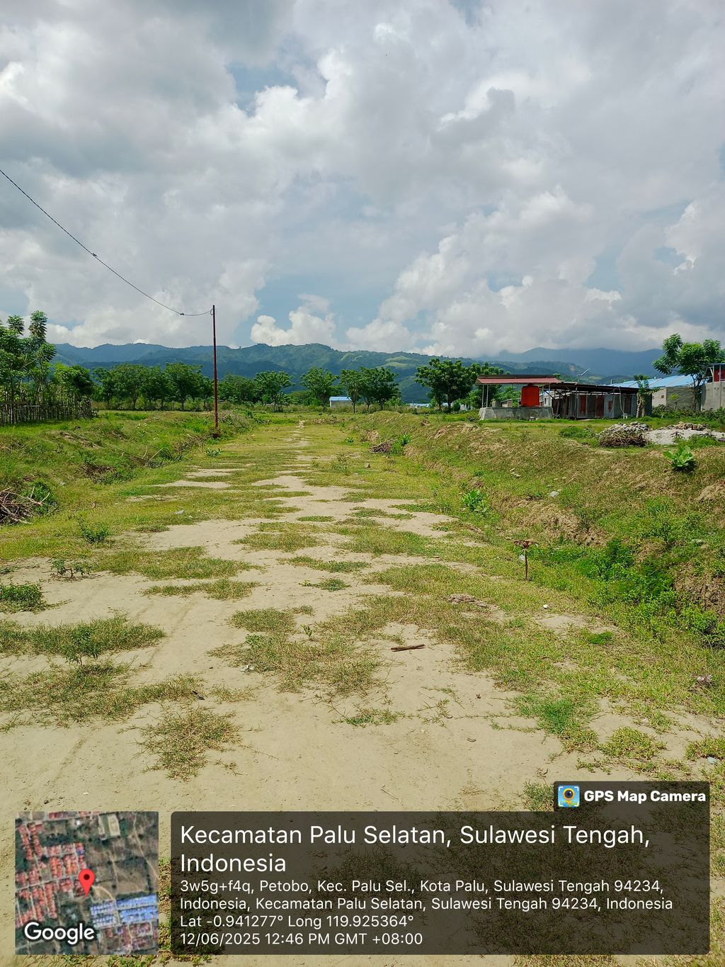foto posisi tengah perumahan PETOBO RESIDENCE II TAHAP 8