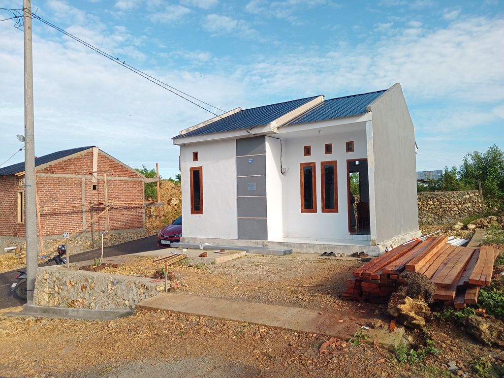 foto contoh rumah perumahan GRAHA PESONA HILLS
