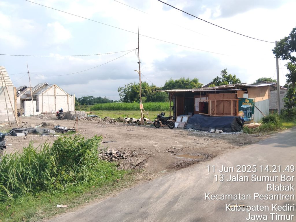 foto gerbang perumahan GRIYA BLABAK KOTA