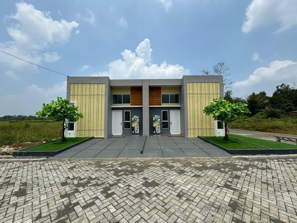 foto tampak rumah tipe 30/60 perumahan ROYAL MUNJUL RESIDENCE