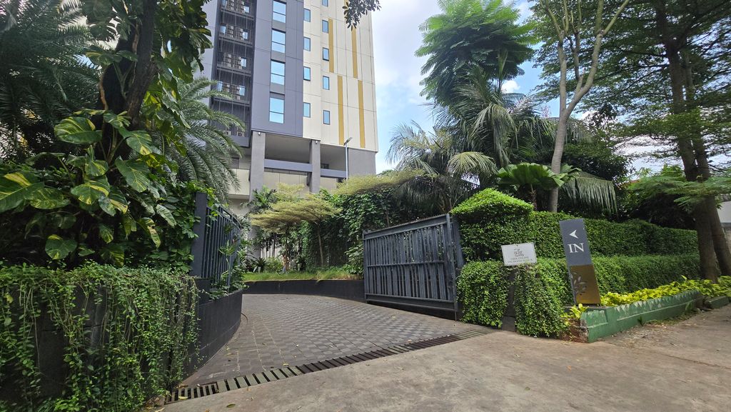 foto gerbang perumahan Apartemen Wang Residence