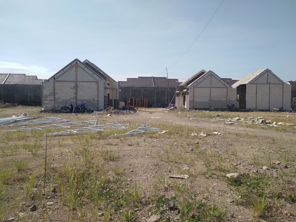 foto posisi tengah perumahan GREEN KERTOSONO RESIDENCE 2 TAHAP 2