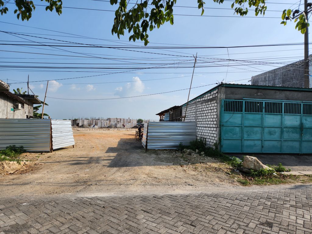 foto gerbang perumahan TEBALO TERRACE