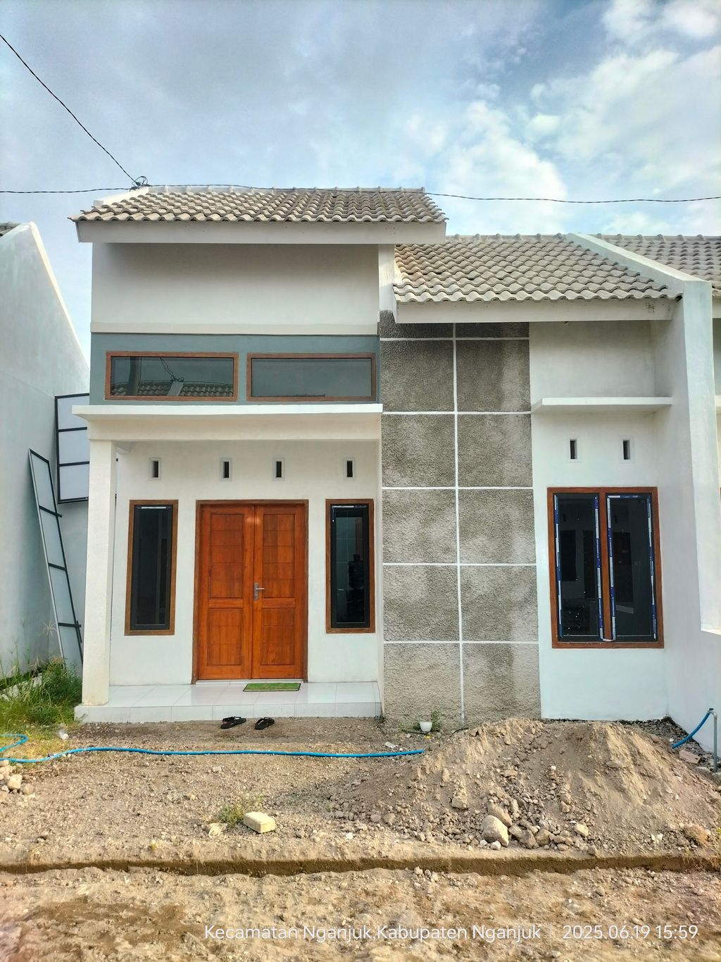 foto contoh rumah perumahan Wilis Park Residence