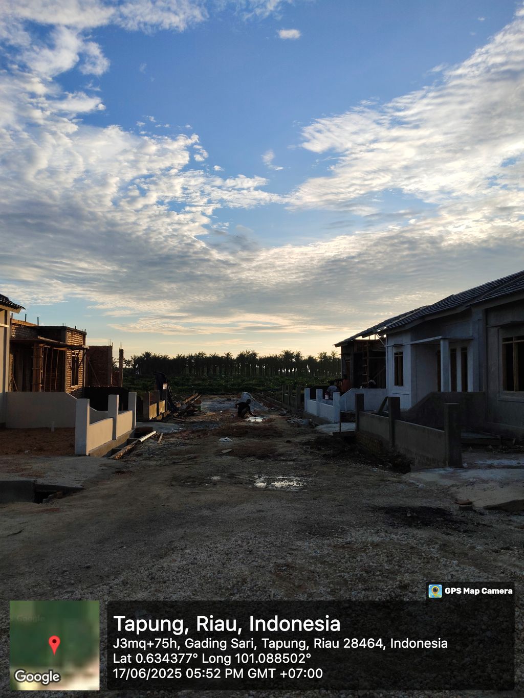 foto posisi tengah perumahan SUMBER KREASI INDAH RESIDENCE 2