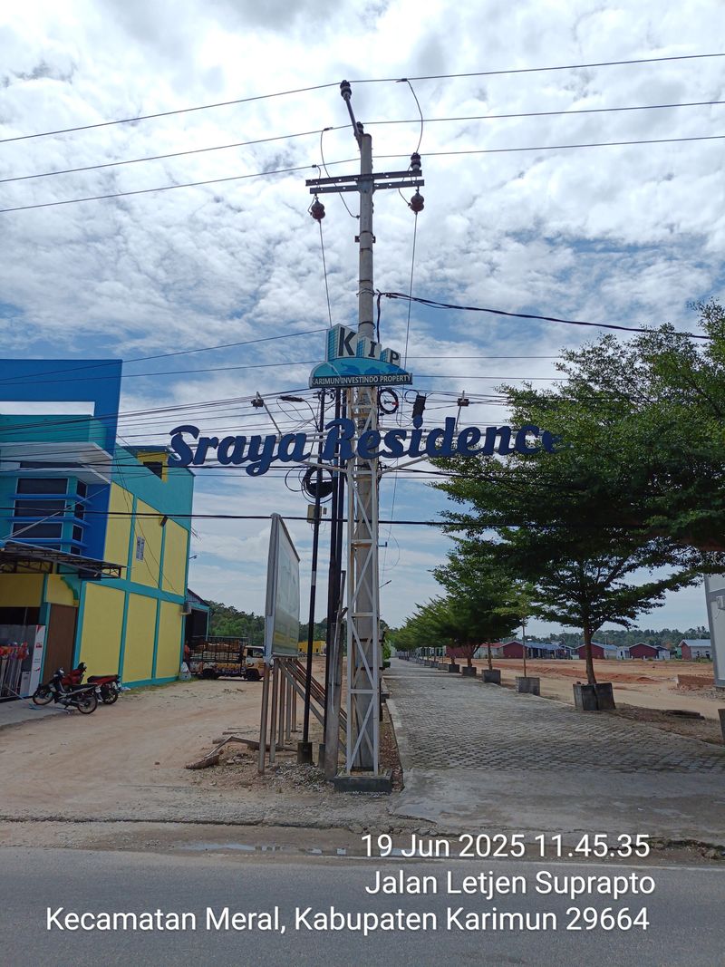 foto gerbang perumahan SRAYA RESIDENCE