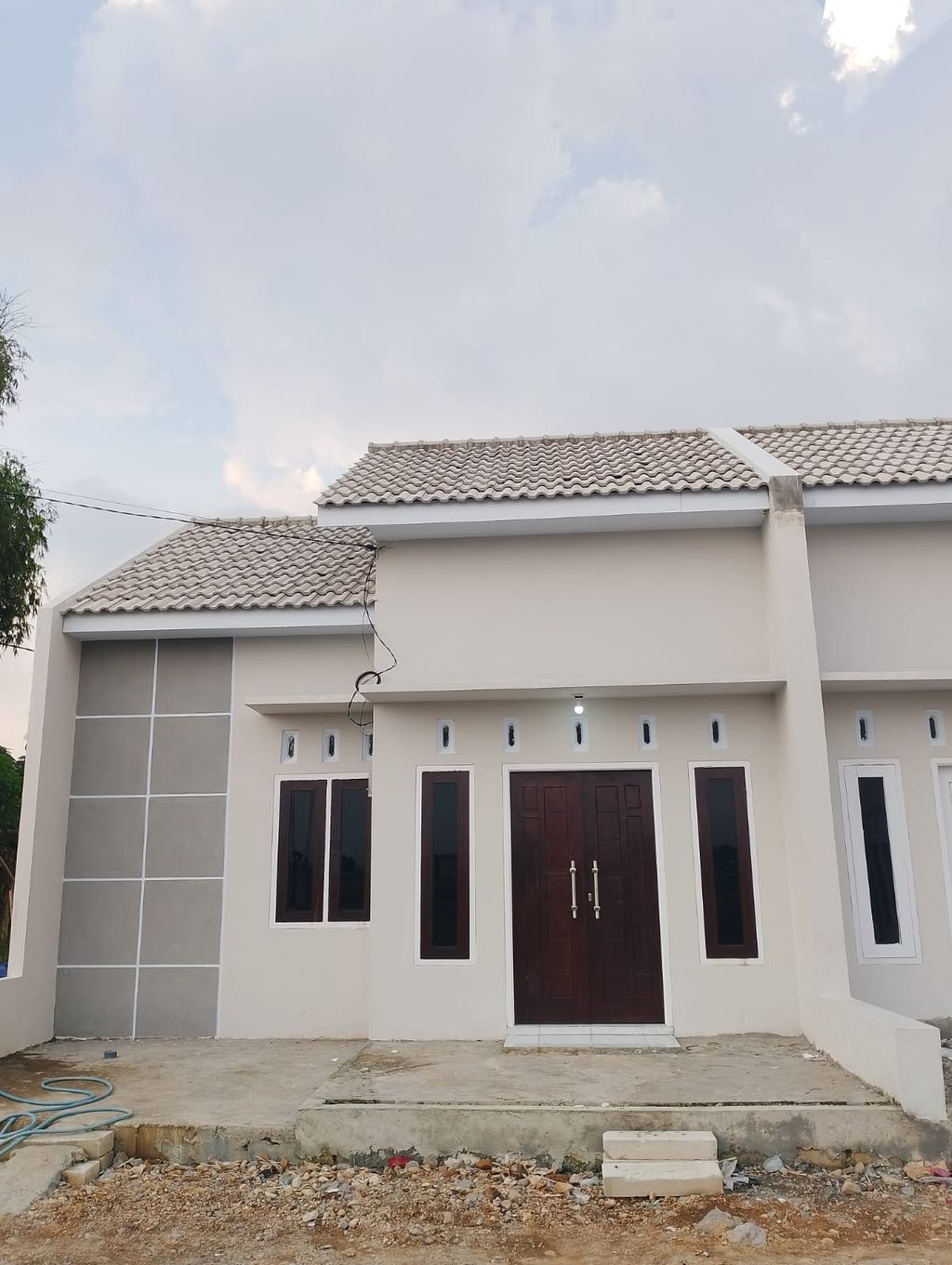 foto tampak rumah tipe 30 perumahan JD LAND