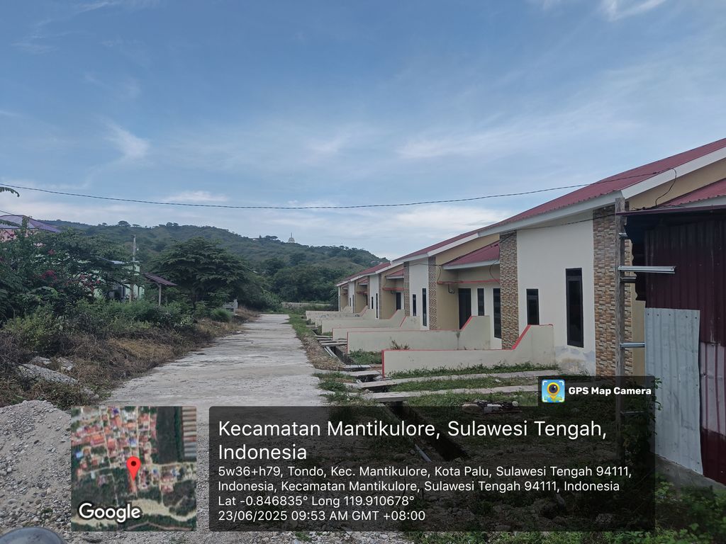 foto gerbang perumahan Graha Asri Watutela