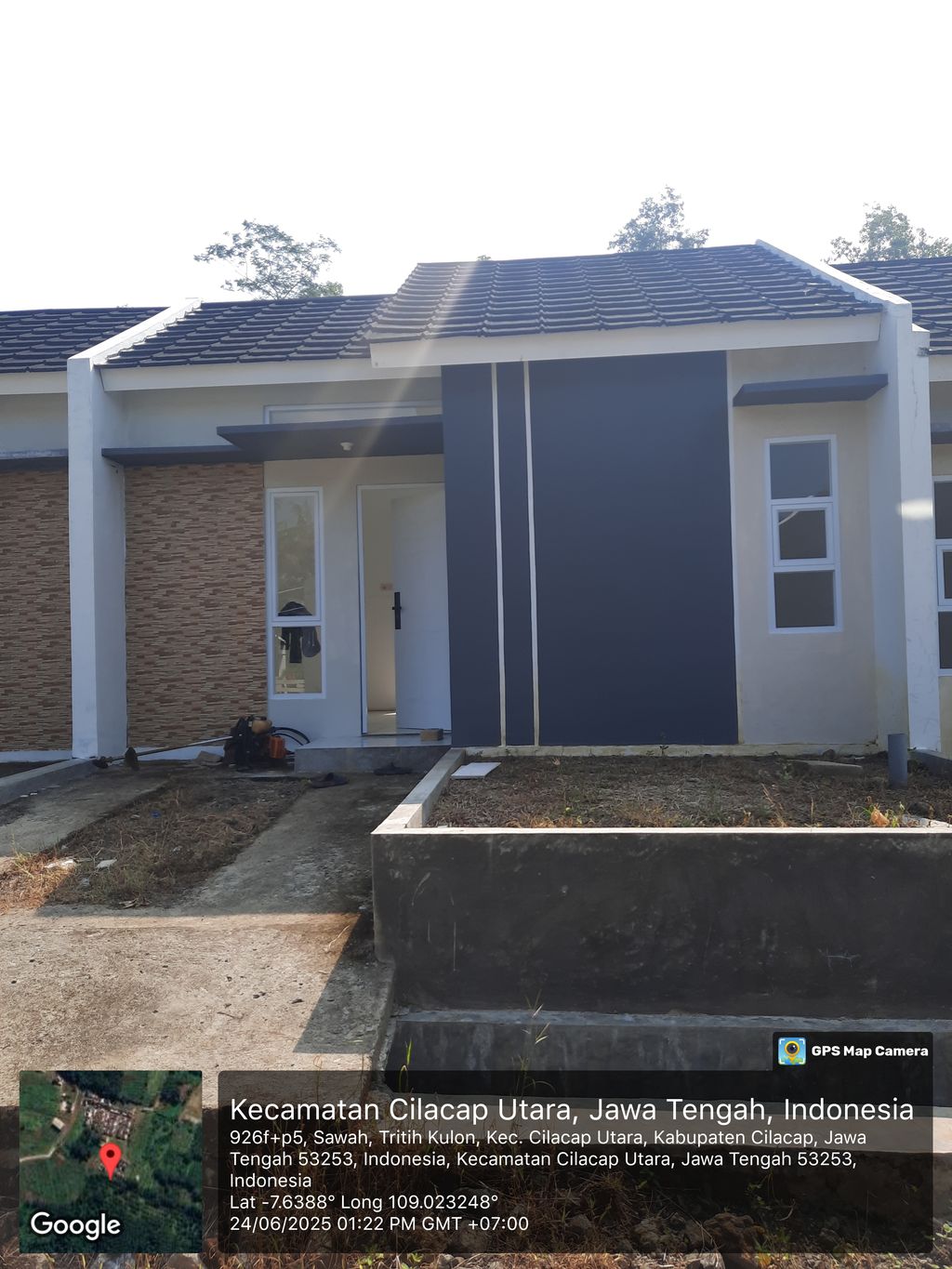 foto tampak rumah tipe 31/60 E2.4 perumahan TRITIH GOLF RESIDENCE TAHAP 2