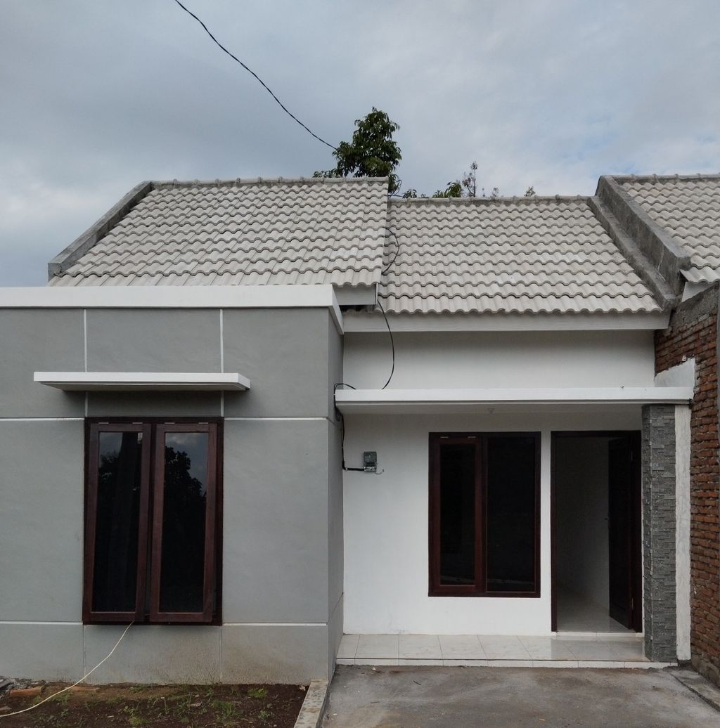 foto tampak rumah tipe Ametis perumahan Griya Samira Sarimulyo