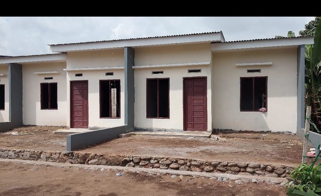 foto contoh rumah perumahan RUSIDA BUKIT MAJANNANG PERMAI