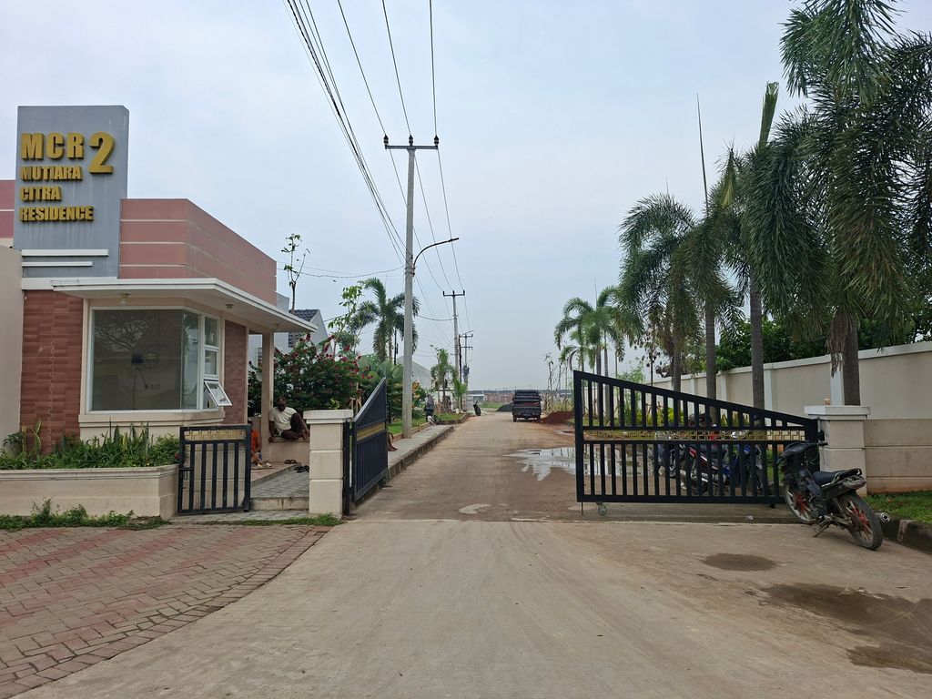 foto gerbang perumahan MUTIARA CITRA RESIDENCE 2 TAHAP 3