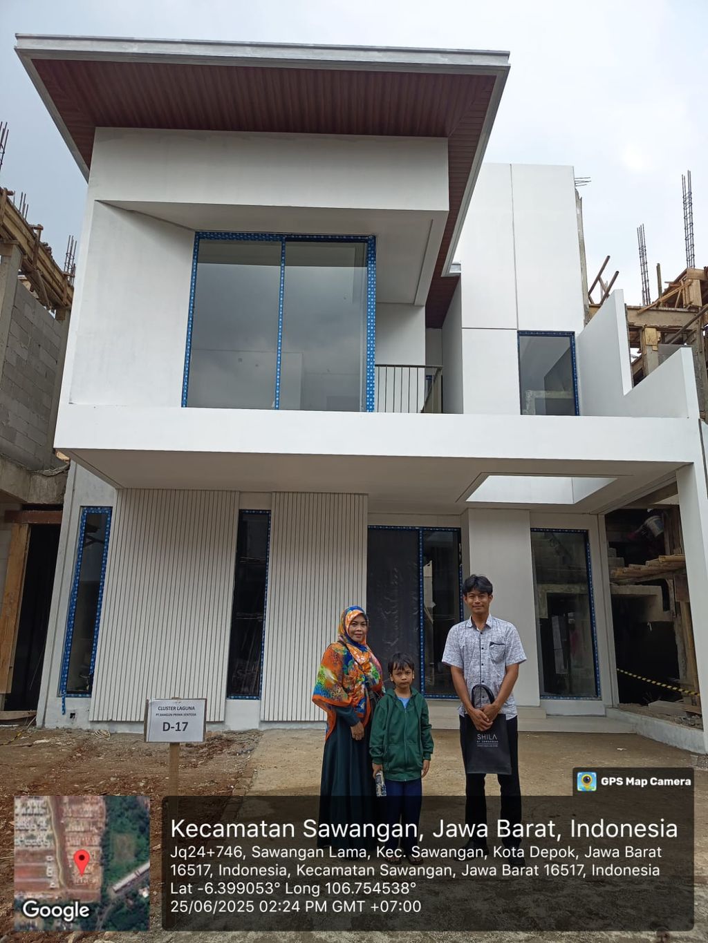foto tampak rumah tipe Laguna D-017 - Oakwood perumahan Shila At Sawangan