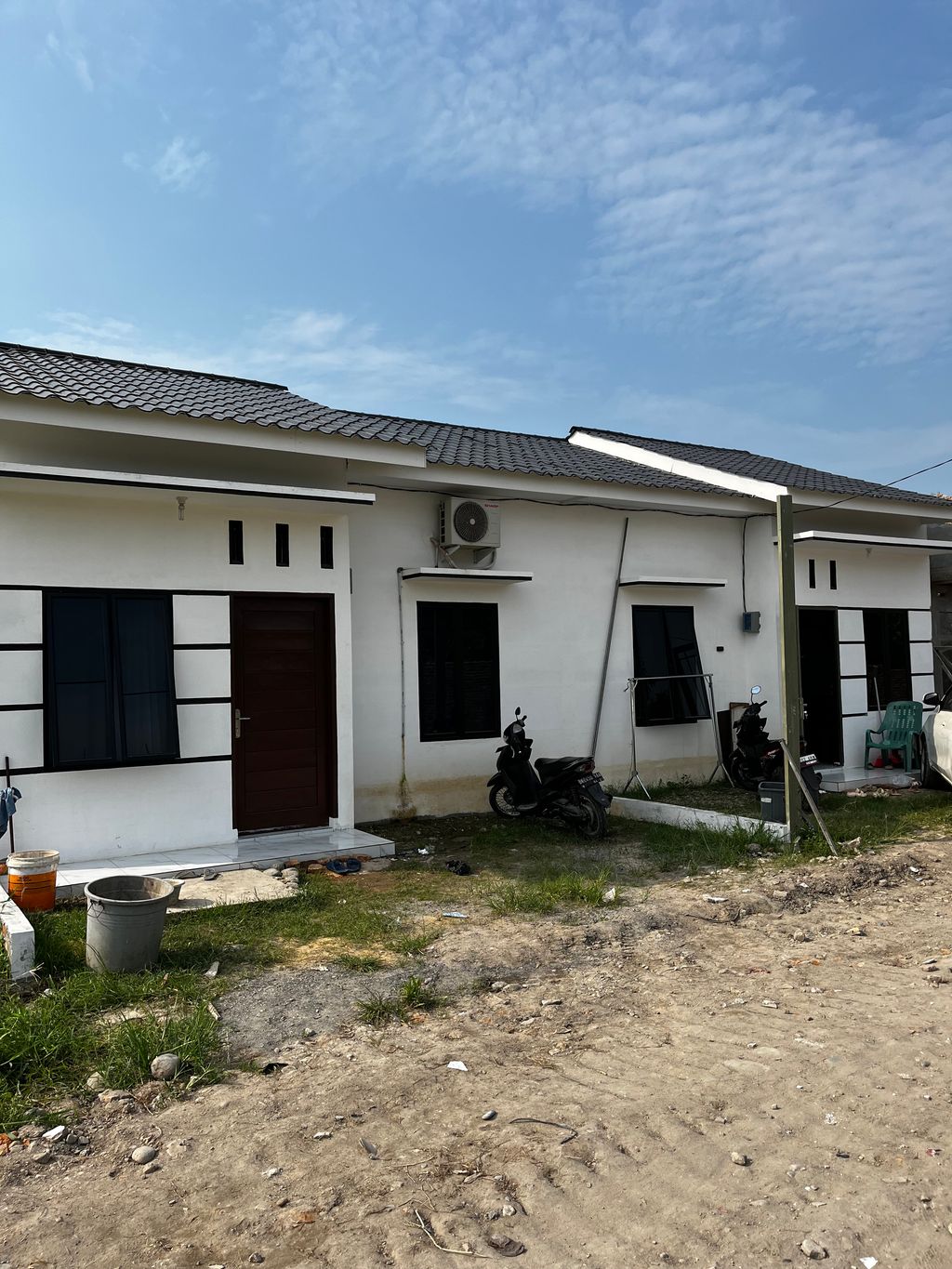 foto contoh rumah perumahan RAJLAH RESIDENCE