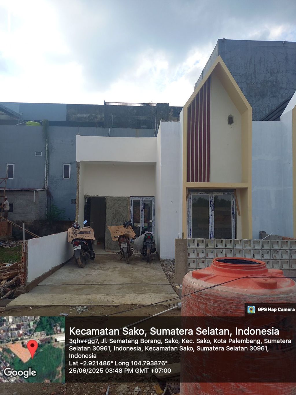 foto contoh rumah perumahan ONYX