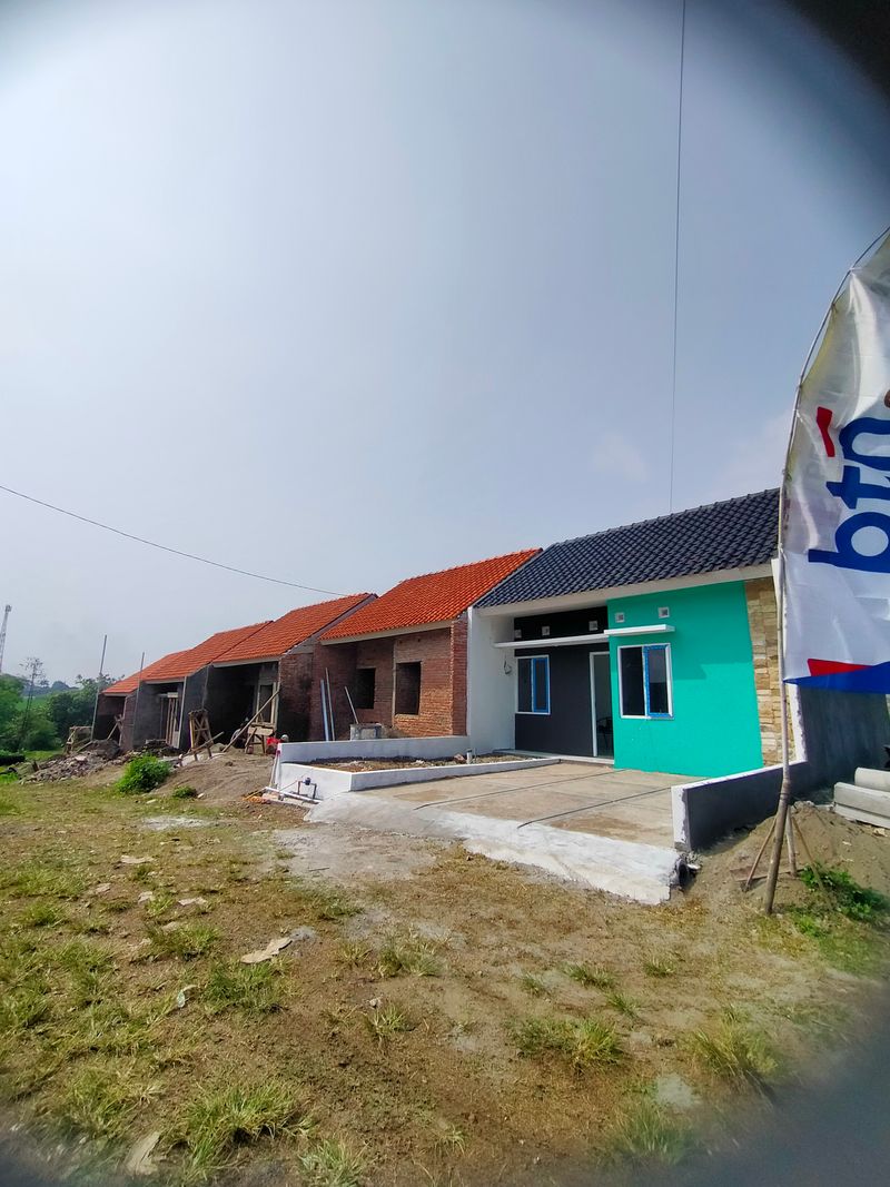 foto gerbang perumahan PESONA GARUDA 2