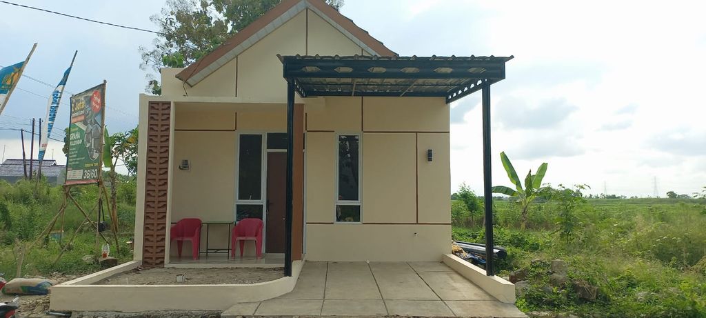 foto tampak rumah tipe 36/60 perumahan GRAHA WALED INDAH
