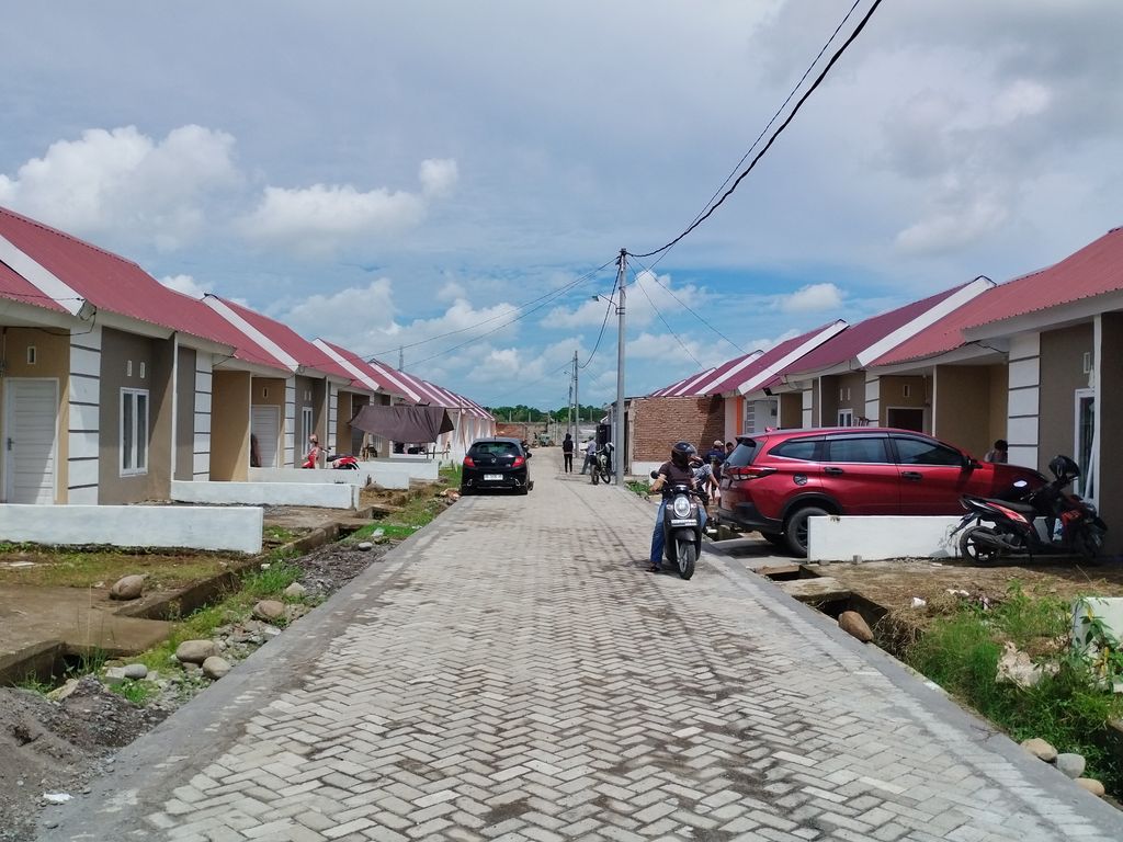 foto posisi tengah perumahan GRAND SULAWESI BONTOMARANNU TAHAP 2