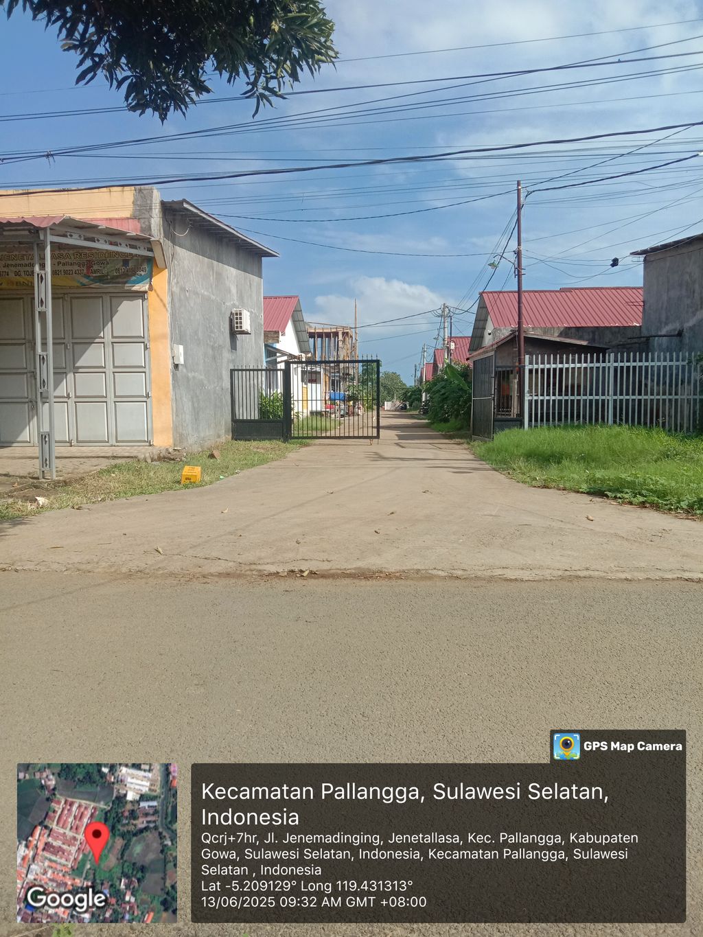 foto gerbang perumahan Jenetallasa Residence 2 Pengembangan
