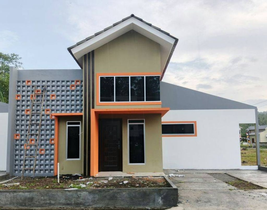 foto tampak rumah tipe 54/217 perumahan Perumahan Permata Asri