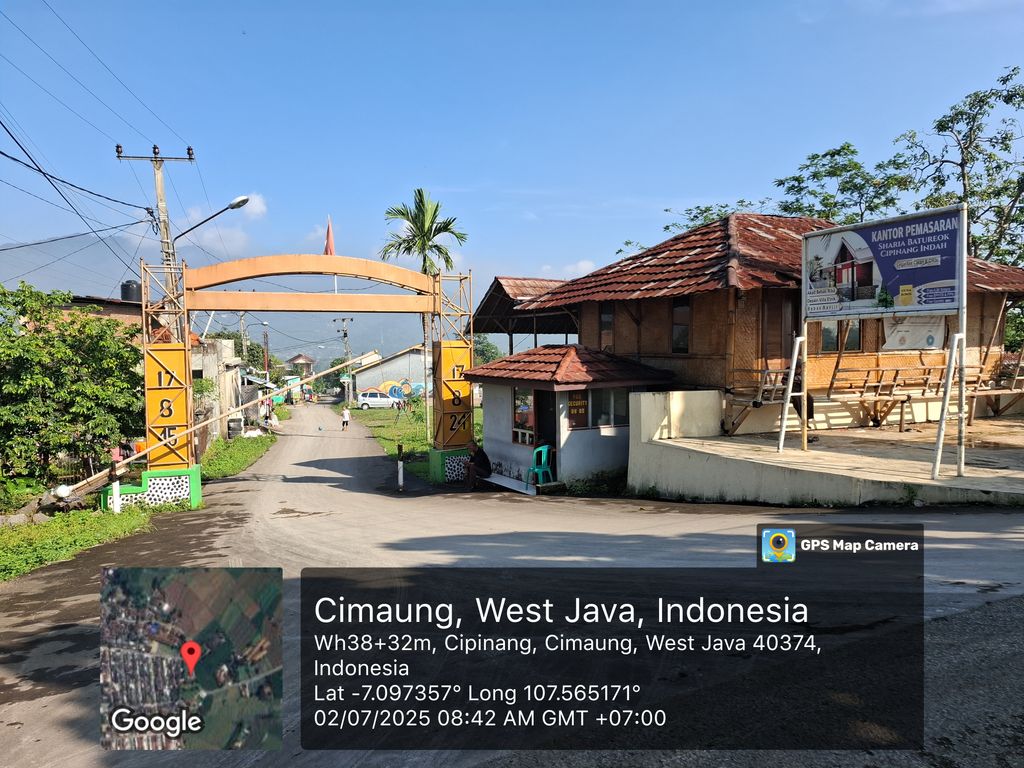 foto gerbang perumahan Batureok Cipinang Indah