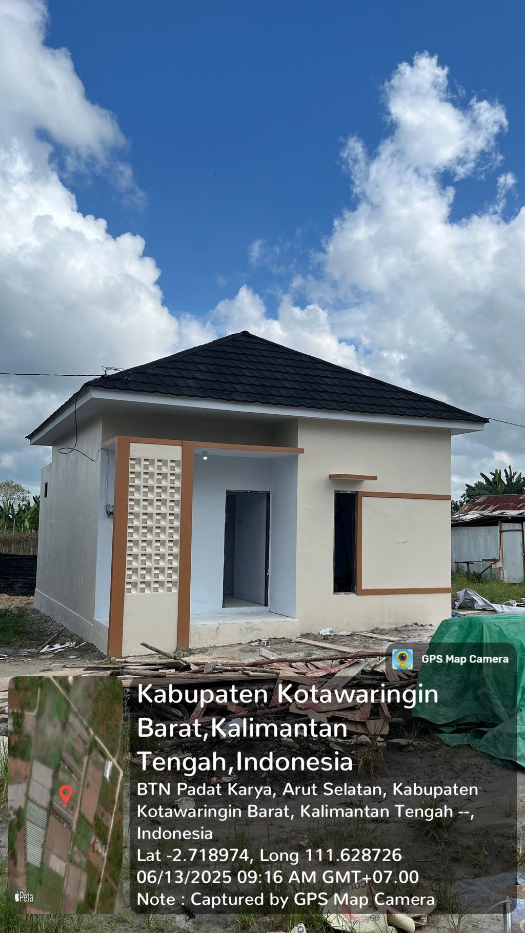foto tampak rumah tipe 36 perumahan Shafa Residence