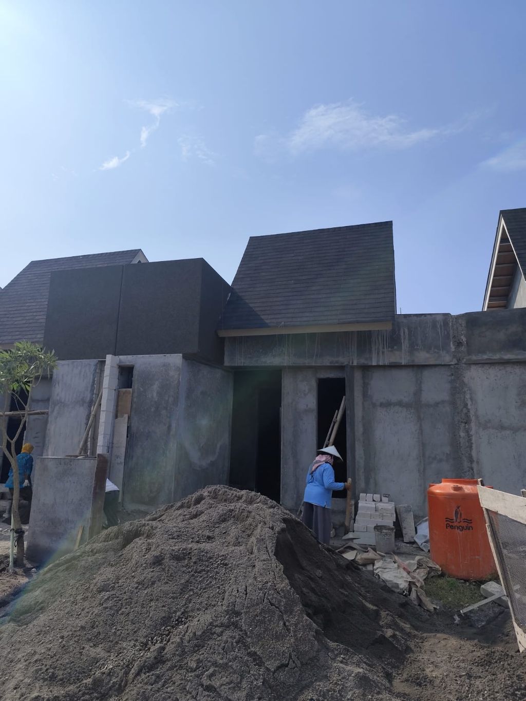 foto tampak rumah tipe SAURA perumahan SANG WIRA