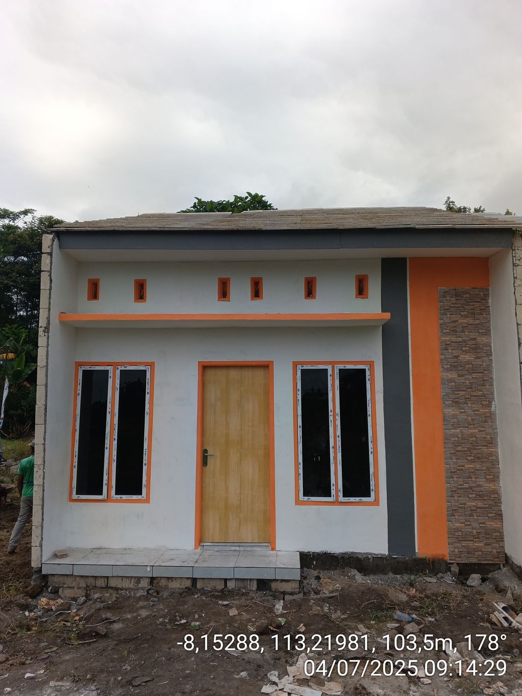 foto tampak rumah tipe 32 perumahan Perumahan Anggrek Indah Residence