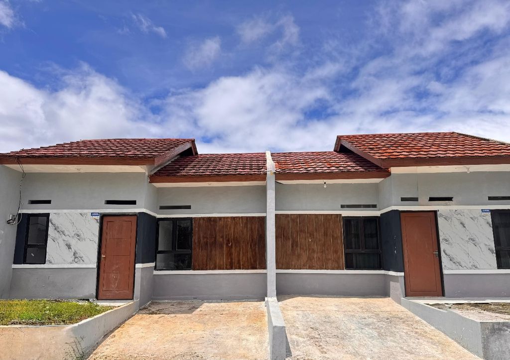 foto tampak rumah tipe 36/60 perumahan WANGUN JAYA RESIDENCE