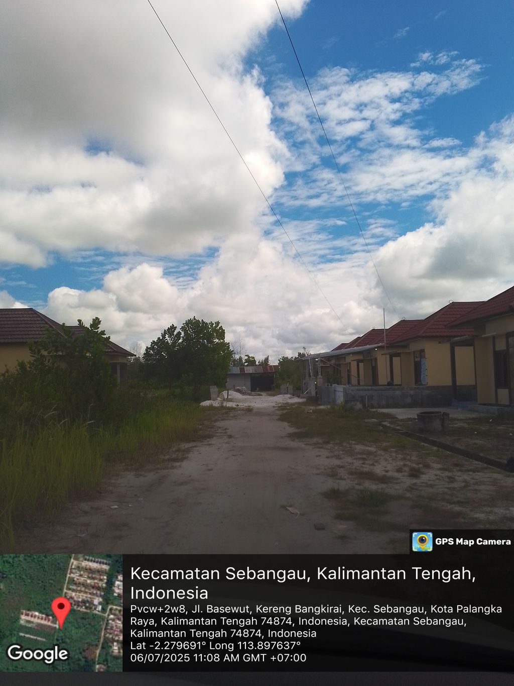 foto posisi tengah perumahan RAFISHA RESIDEN ASRI BLOK B