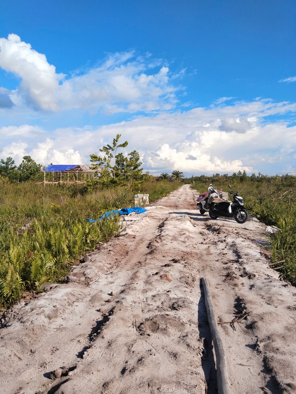 foto gerbang perumahan PURI MANDURA RESIDENCE