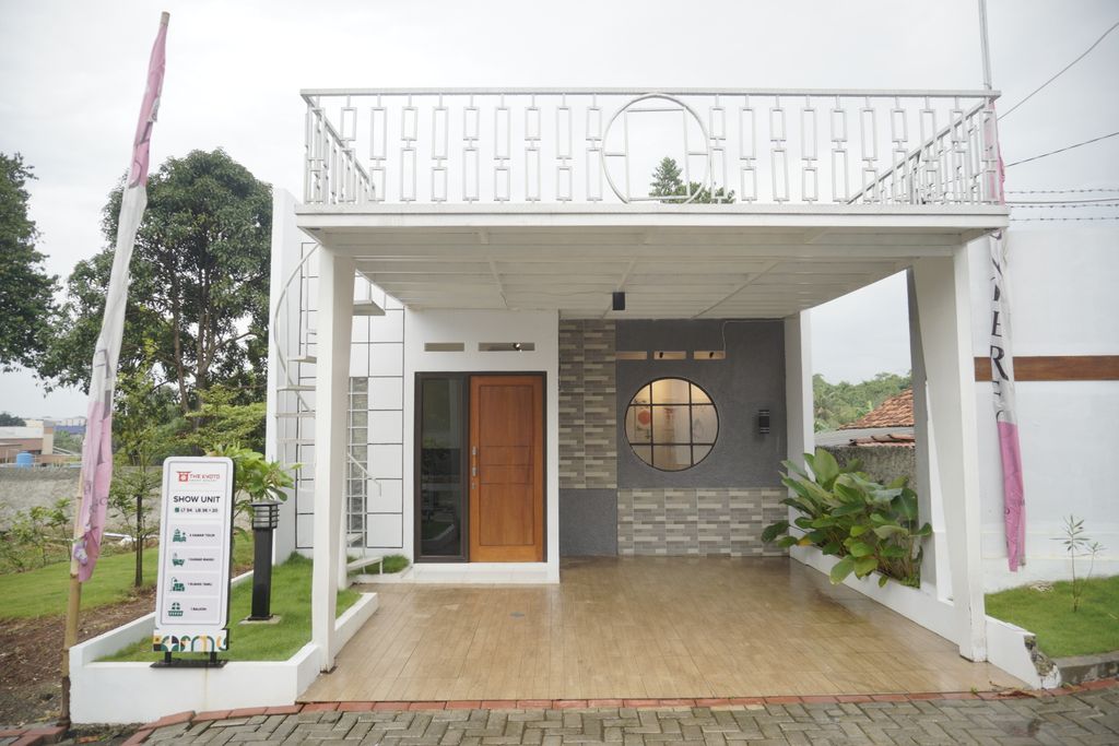 foto tampak rumah tipe 40/80 perumahan Kyoto Green Resort