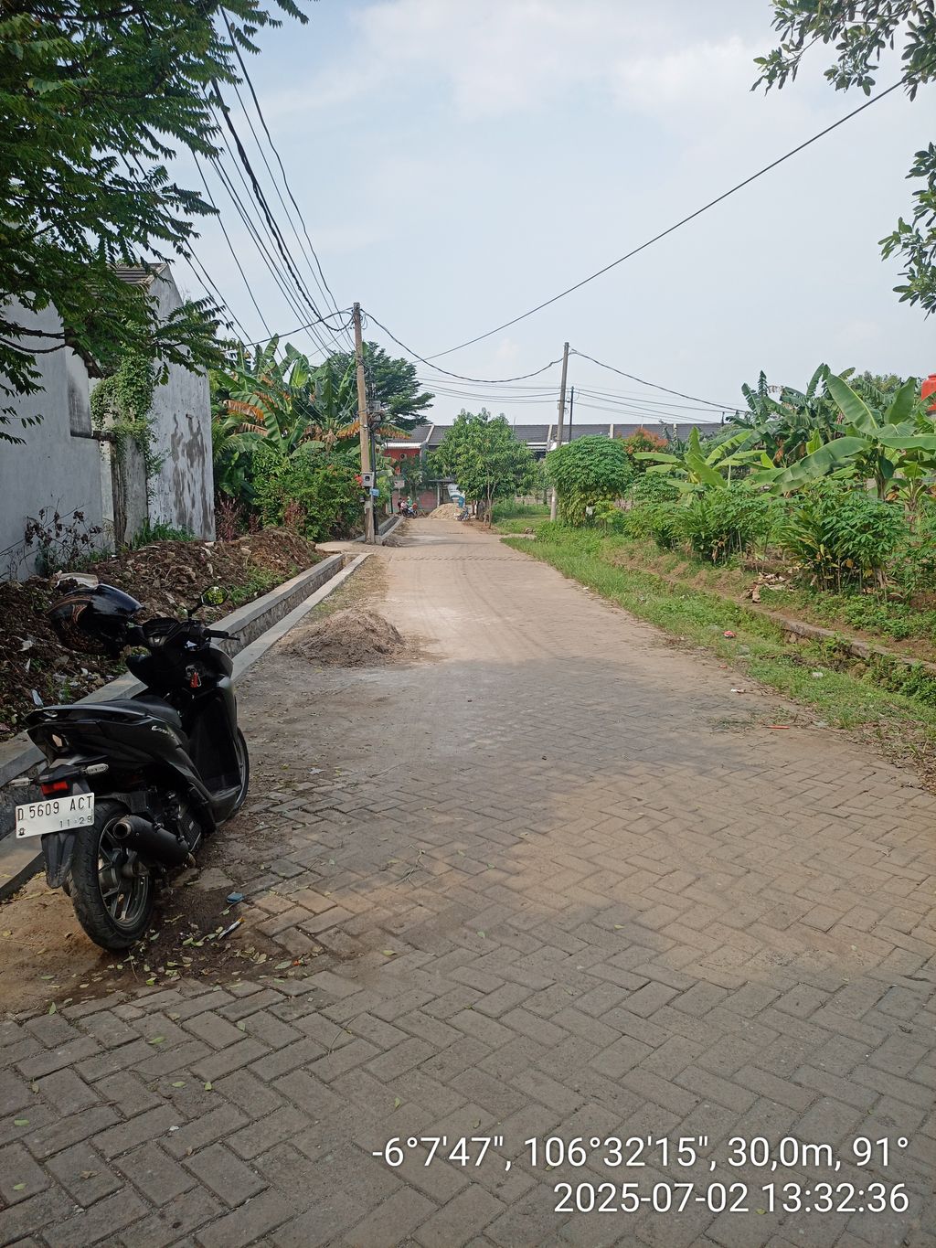 foto posisi tengah perumahan GRAHA MEKARSARI INDAH