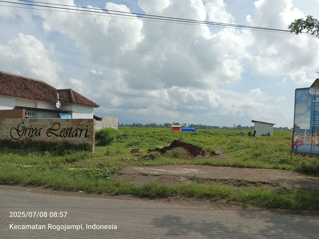 foto gerbang perumahan GRIYA LESTARI