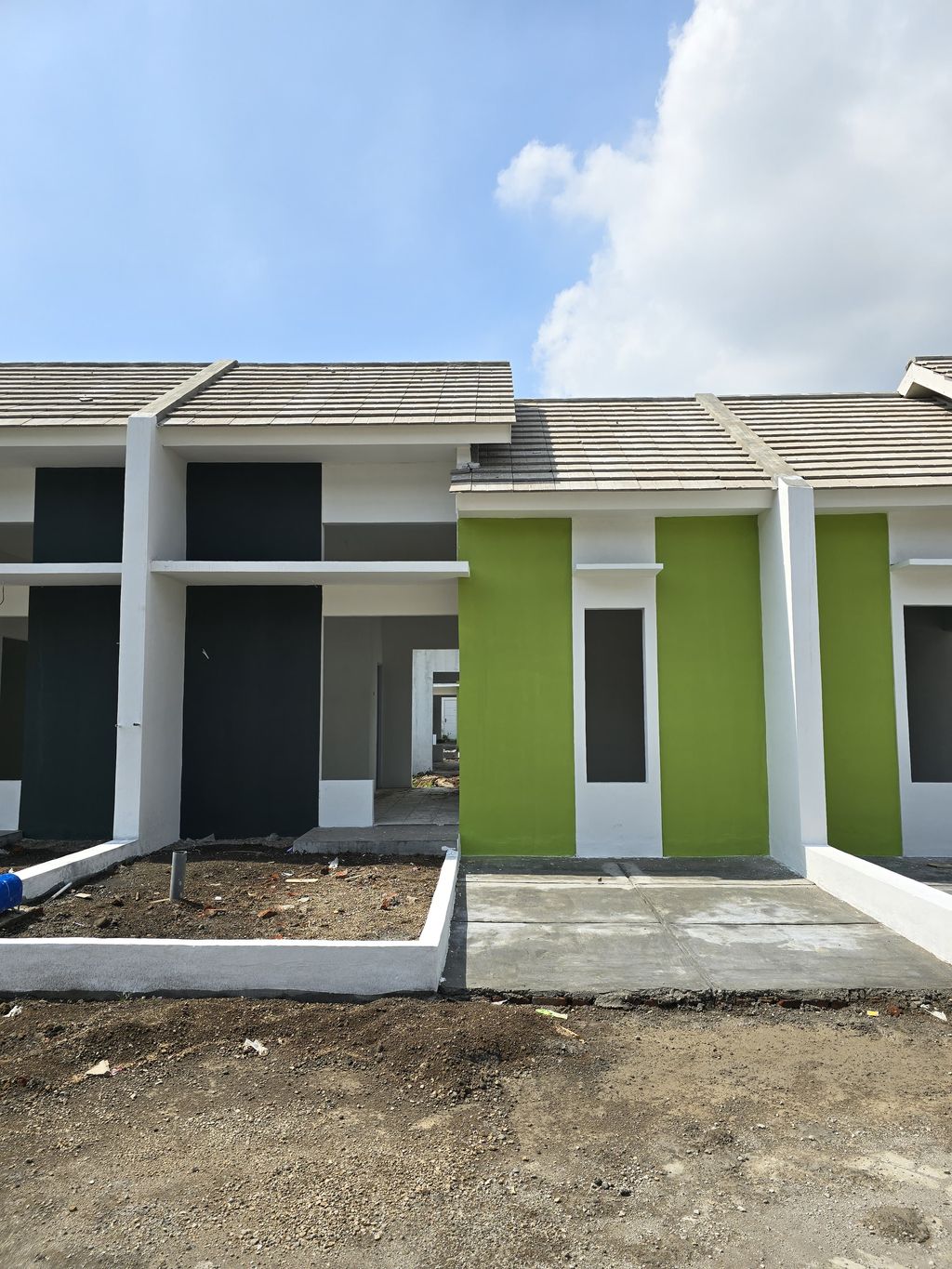 foto tampak rumah tipe 30/66 perumahan Bangil Kota Baru Extend