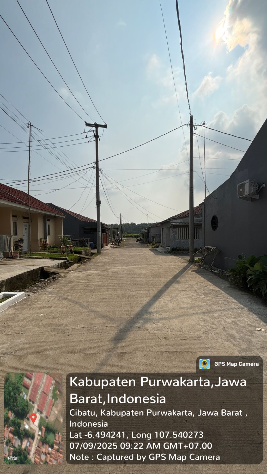foto posisi tengah perumahan KARYAMEKAR RESIDENCE TAHAP 2