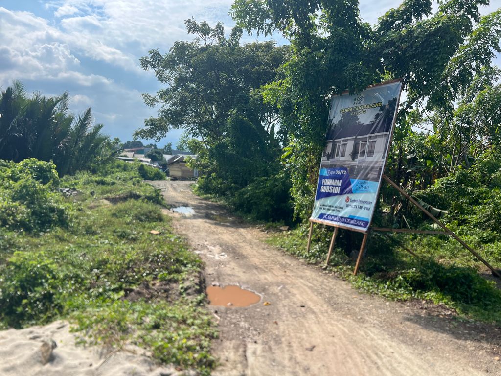 foto gerbang perumahan SAHRA CENTRALAND