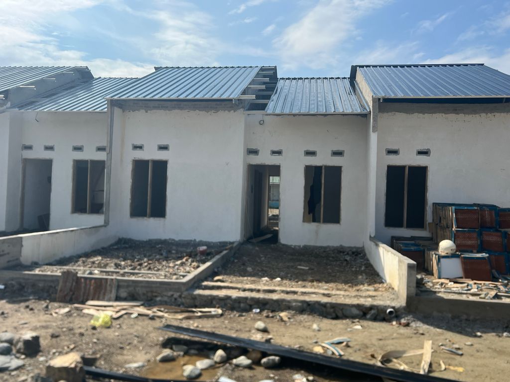 foto contoh rumah perumahan SAHRA CENTRALAND