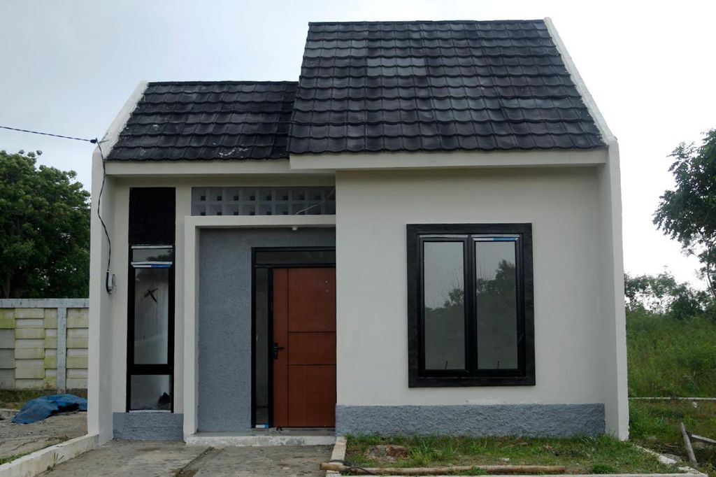 foto tampak rumah tipe 30/60 perumahan Mundu Riverside Regency